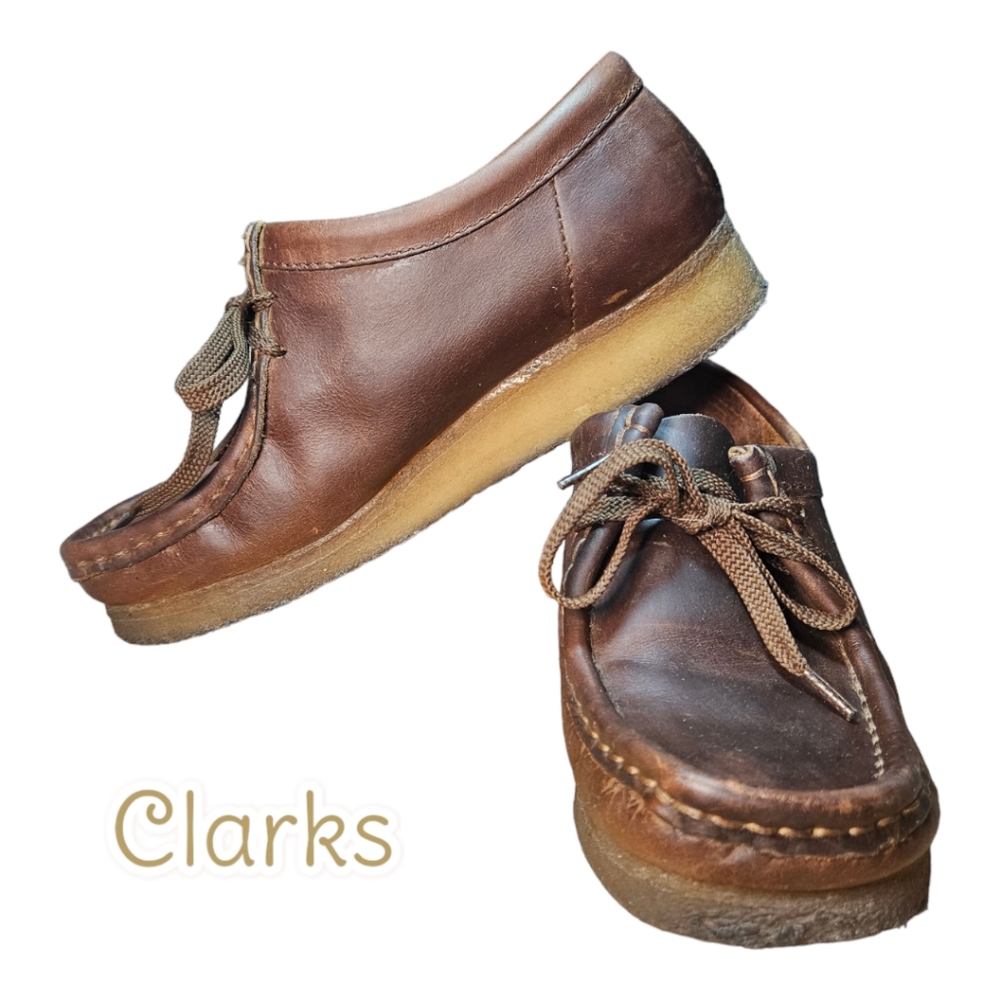 Clarks Women's Brown Leather Shoes